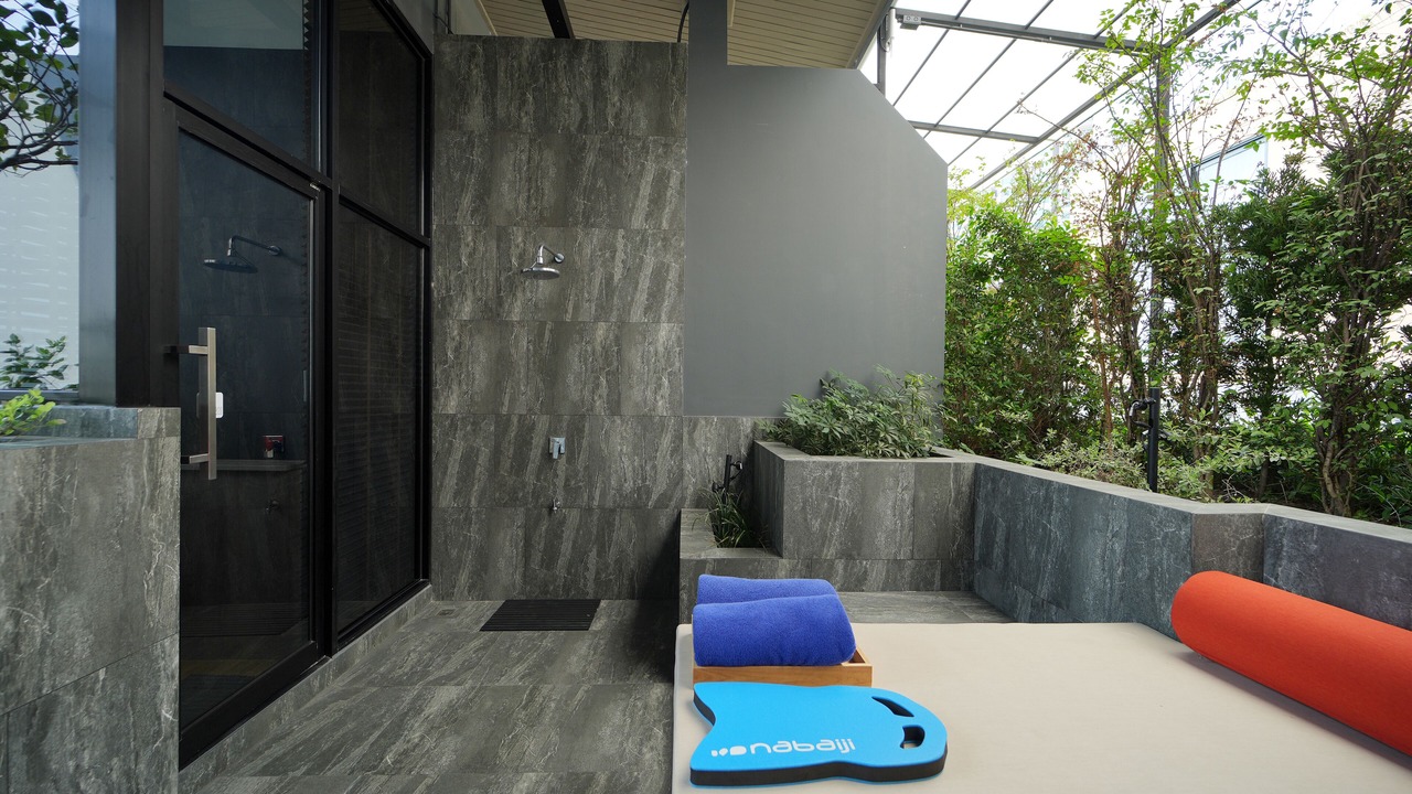 Photo of Outdoor in Bang Lamphu Lang