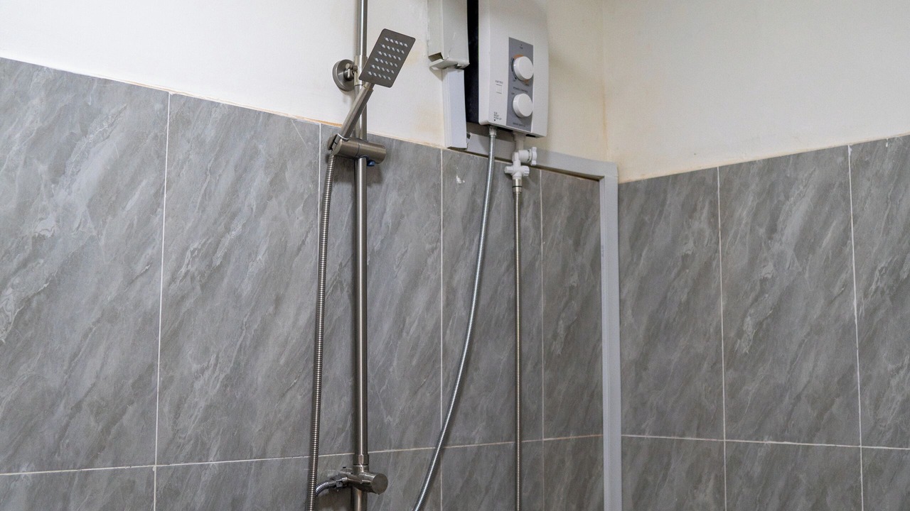 Photo of Bathroom in Prampir Makara