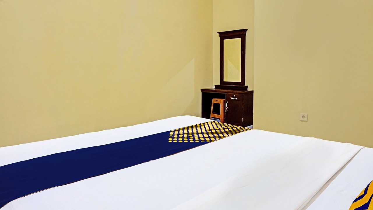Photo of Bedroom in Sendang