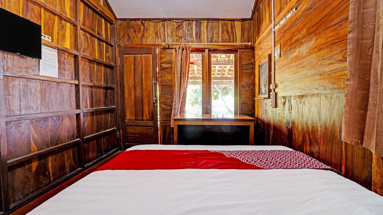 Photo of Bedroom in Sendang