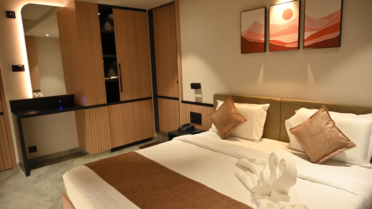 Photo of Bedroom in Rajkot