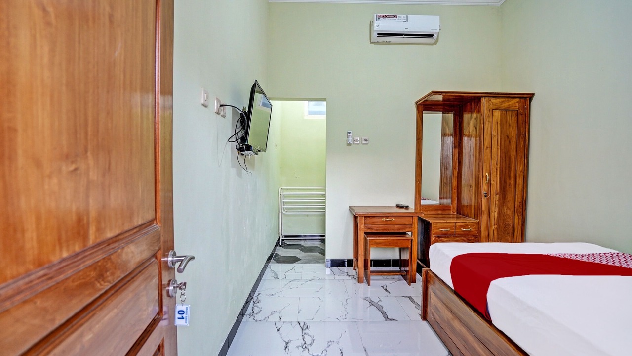 Photo of Bedroom in Madiun