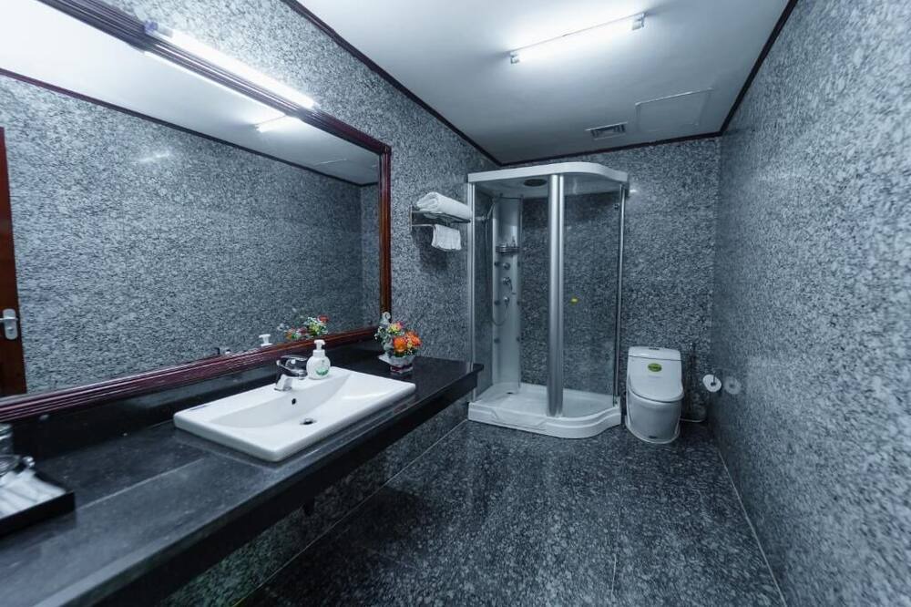 Photo of Bathroom in Phu Ly