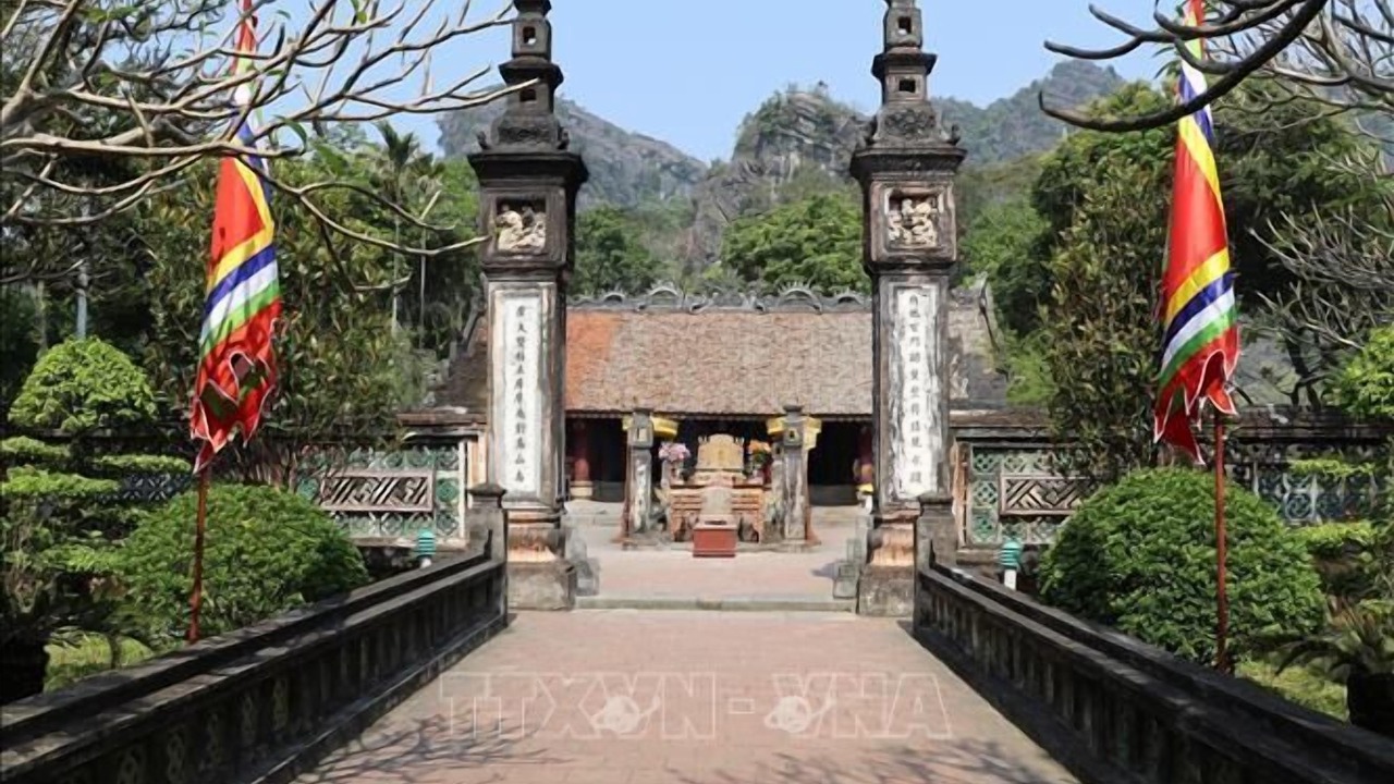 Photo of Others in Hoa Lu
