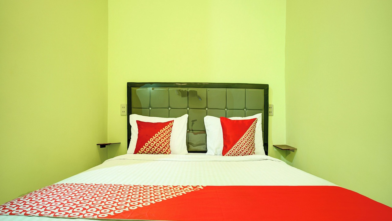 Photo of Bedroom in Parapat