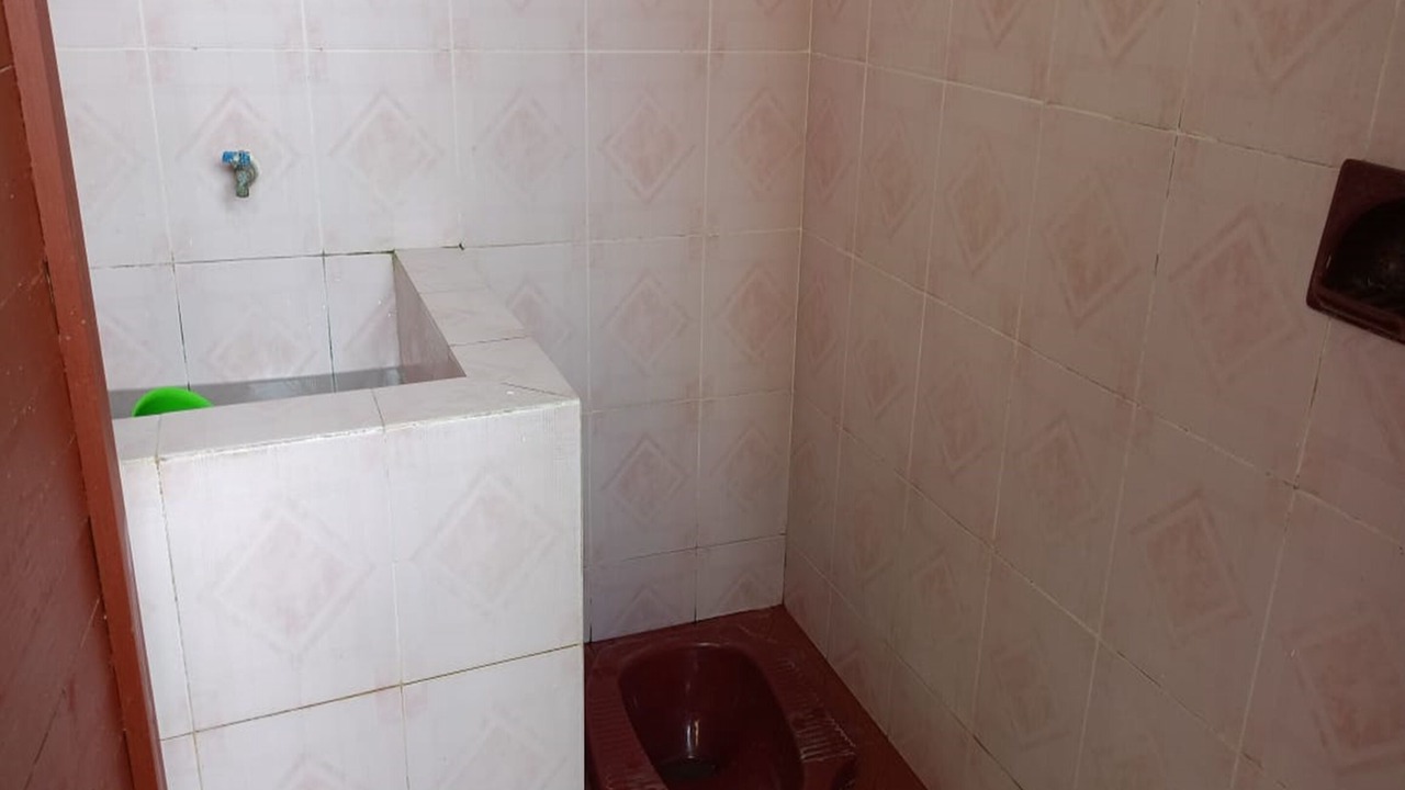 Photo of Bathroom in Dinoyo