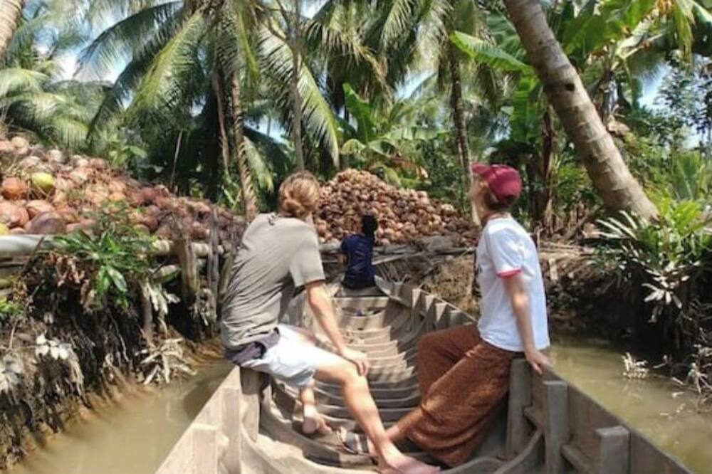 Photo of Others in Giong Trom