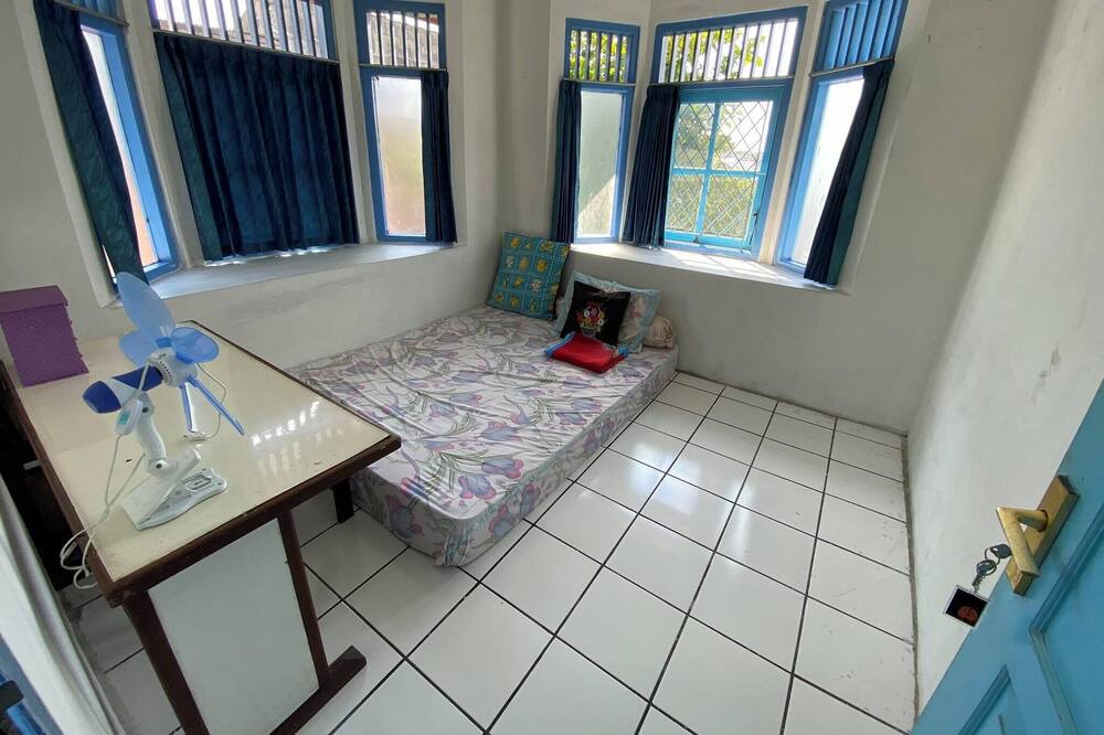 Photo of Bathroom in Central Yogyakarta