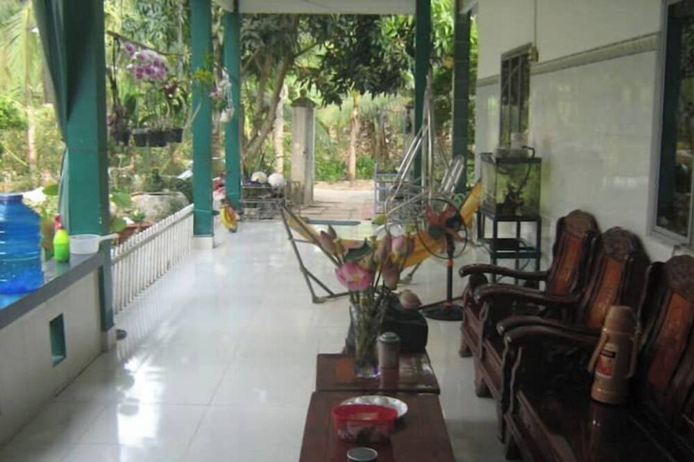 Photo of Others in Giong Trom