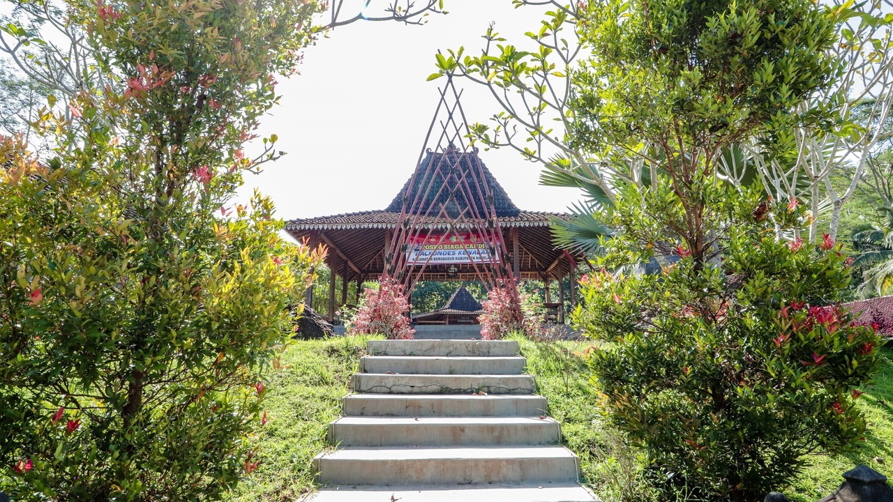 Photo of Outdoor in Banjarasri