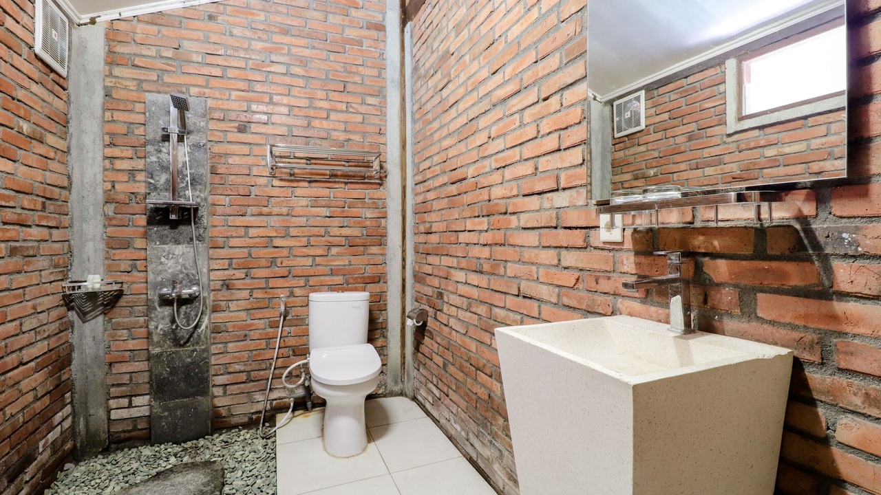 Photo of Bathroom in Banjarasri