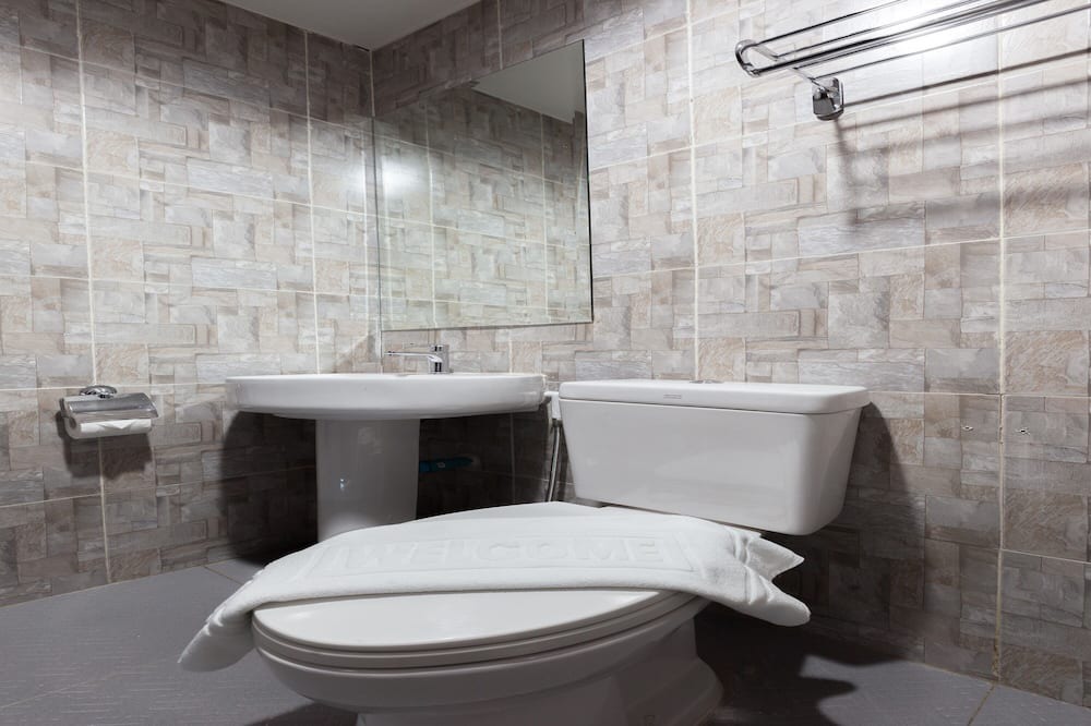 Photo of Bathroom in Tham Nam Phut
