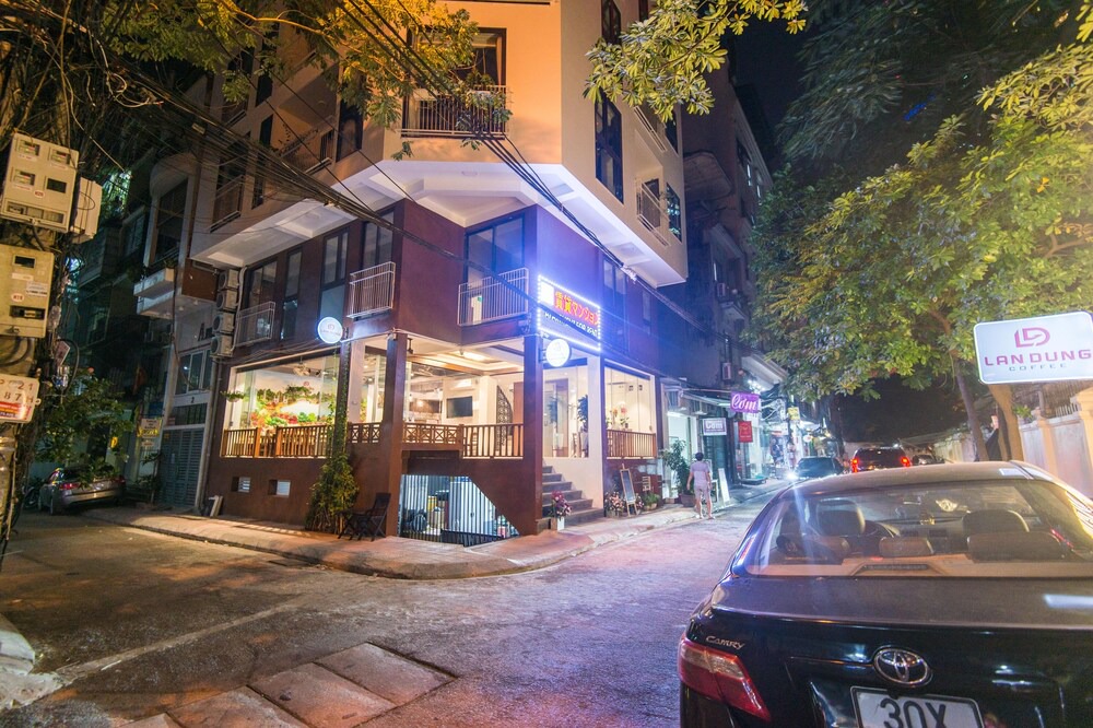 Photo of Outdoor in Cong Vi
