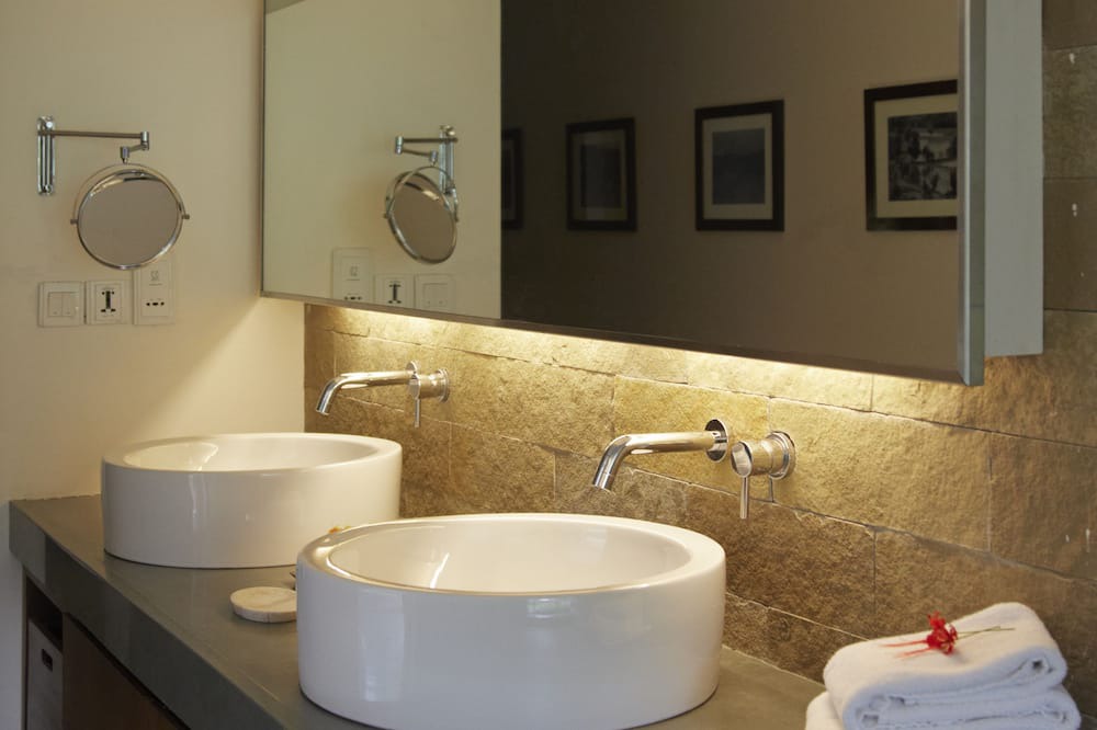 Photo of Bathroom in Shilimb