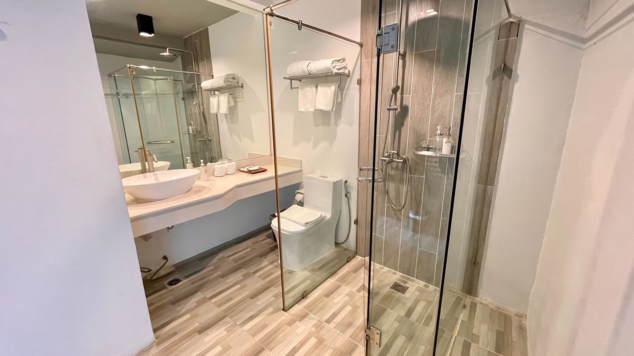 Photo of Bathroom in Pa Tan