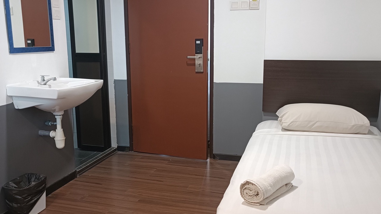 Photo of Bedroom in Downtown George Town