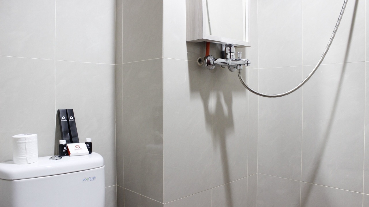 Photo of Bathroom in Hegarmanah