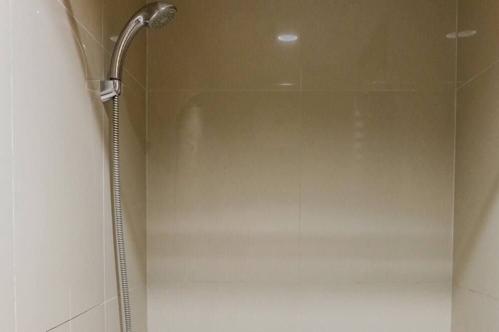 Photo of Bathroom in Cikokol
