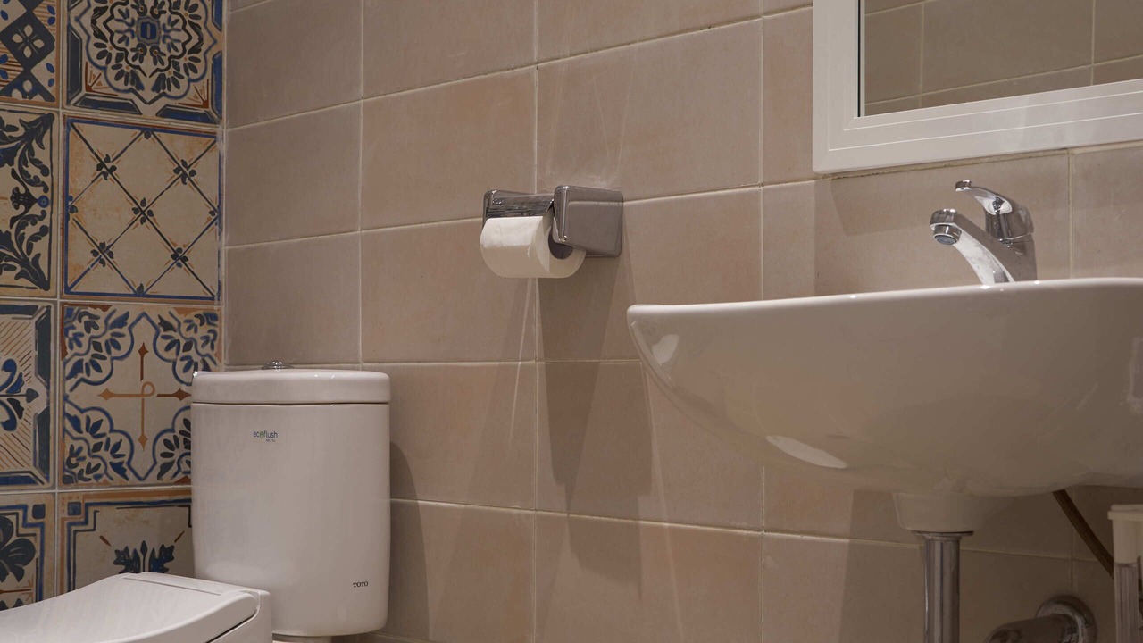 Photo of Bathroom in Surabaya