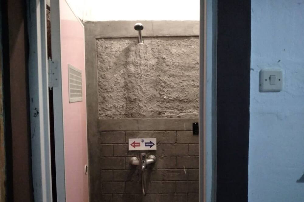 Photo of Bathroom in Kebumen
