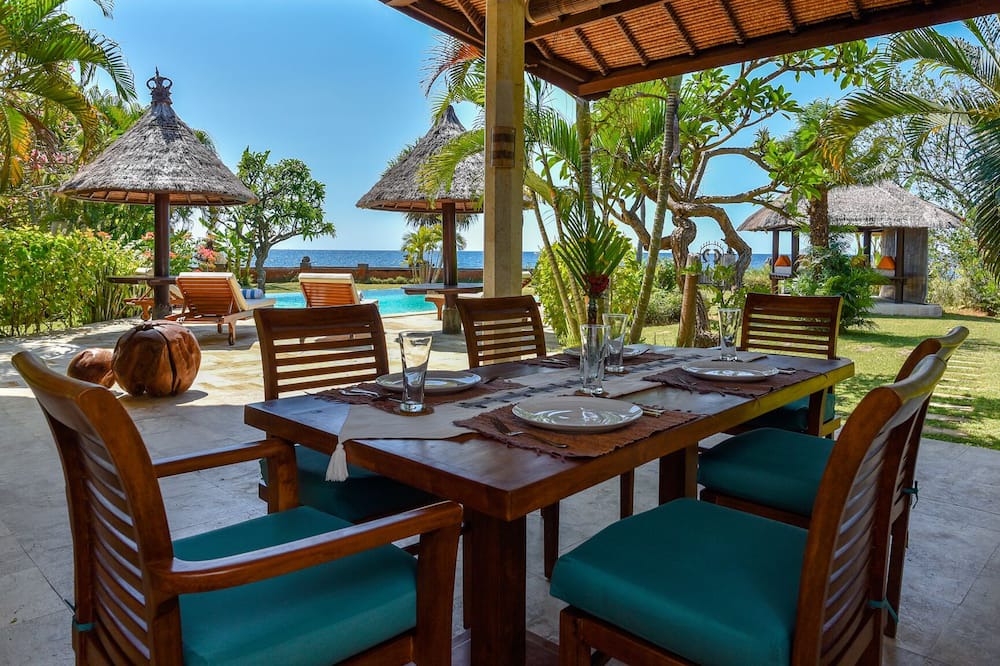 Photo of Patio Balcony in Umeanyar