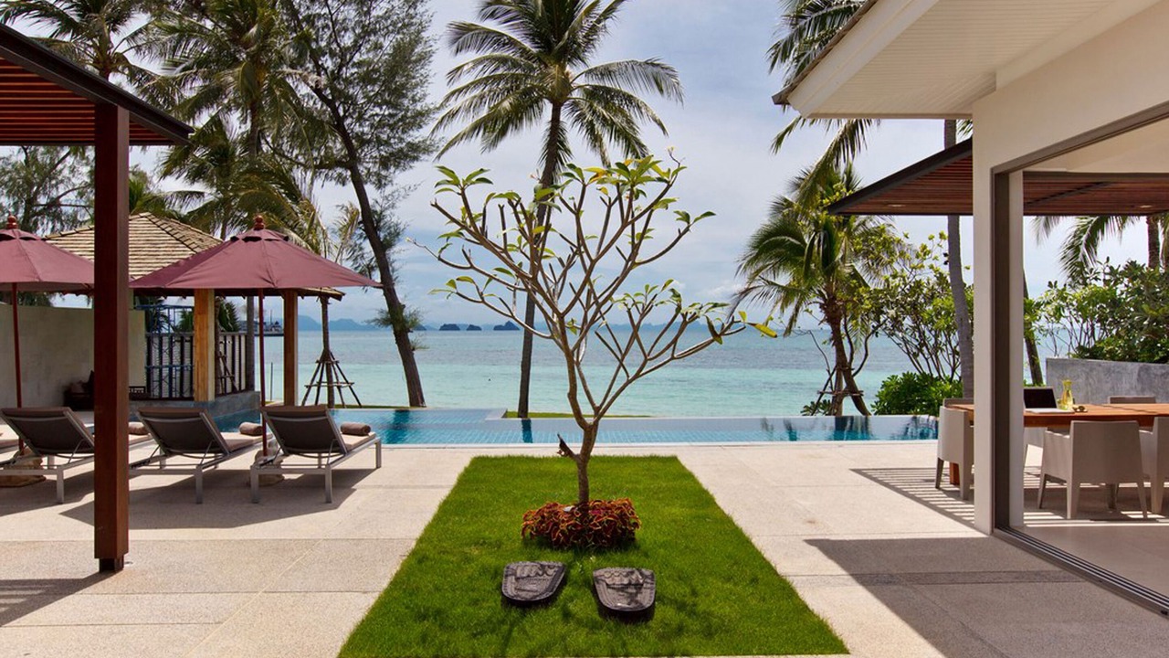 Photo of Outdoor in Lipa Noi