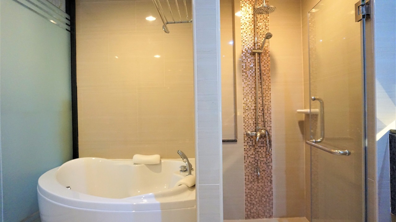 Photo of Bathroom in Bueng Kum