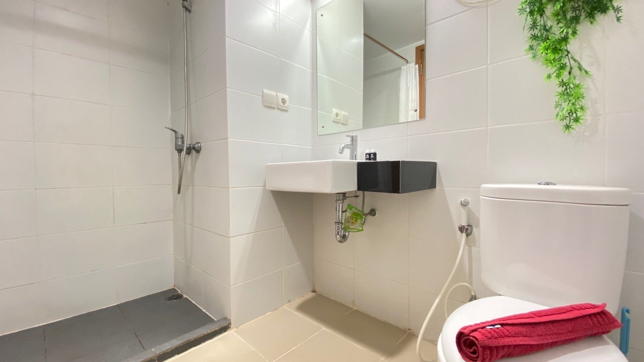 Photo of Bathroom in Hegarmanah