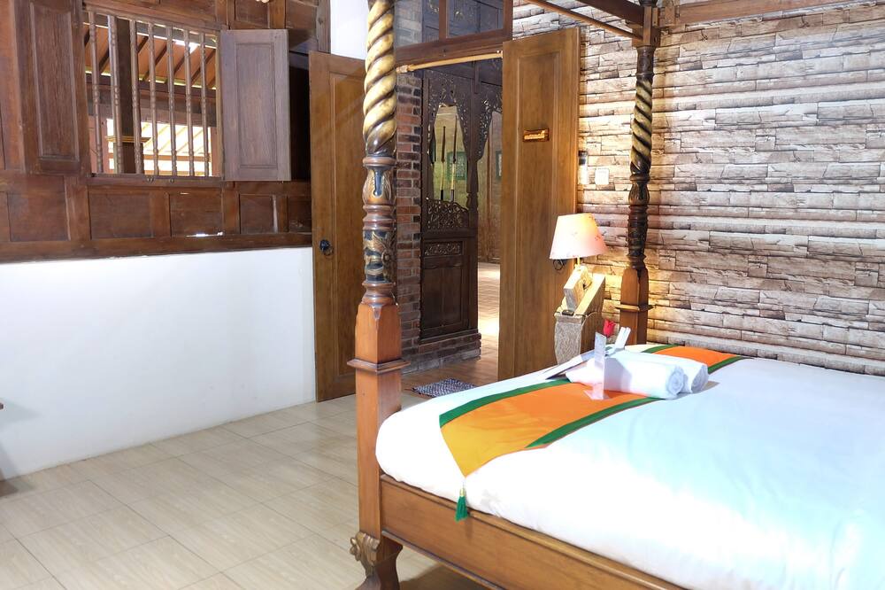 Photo of Bedroom in Ambarawa