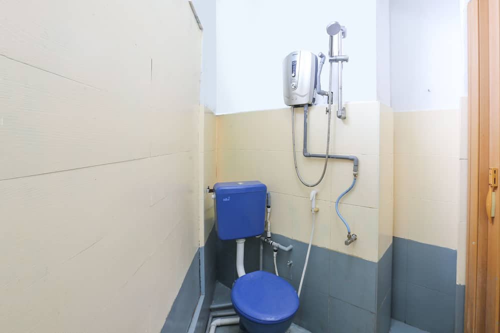 Photo of Bathroom in Kampung Bukit Bunga