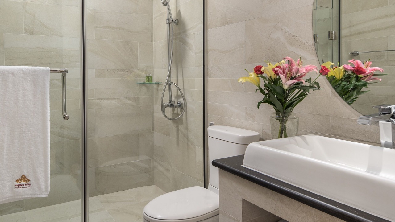 Photo of Bathroom in Chamkar Mon