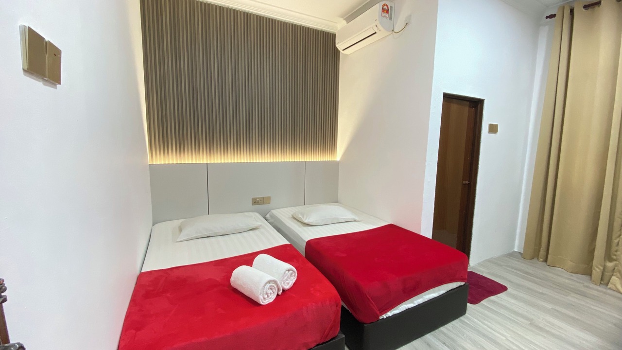 Photo of Bedroom in Kampung Nail
