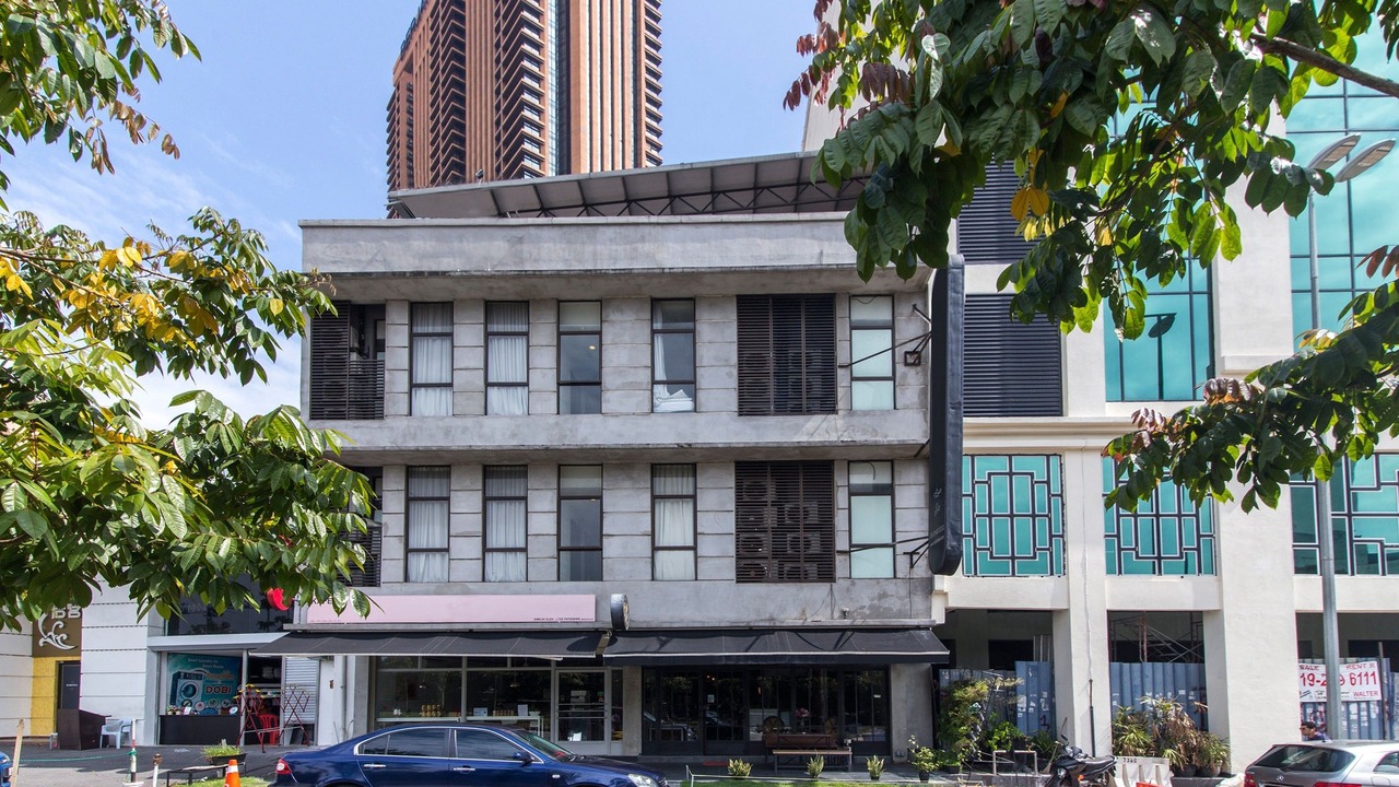 Photo of Outdoor in Imbi
