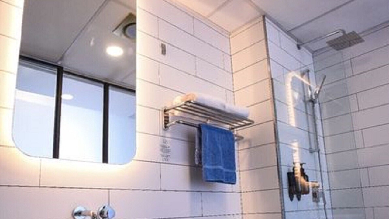 Photo of Bathroom in Imbi