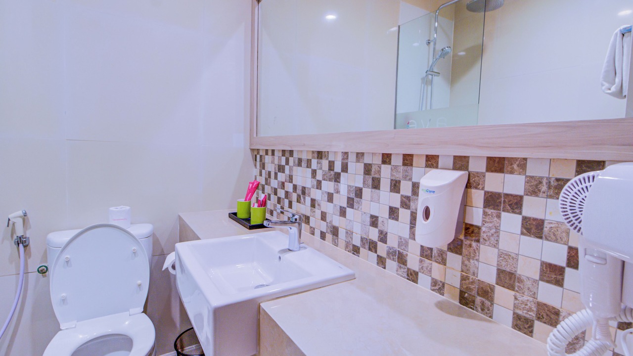 Photo of Bathroom in Senayan