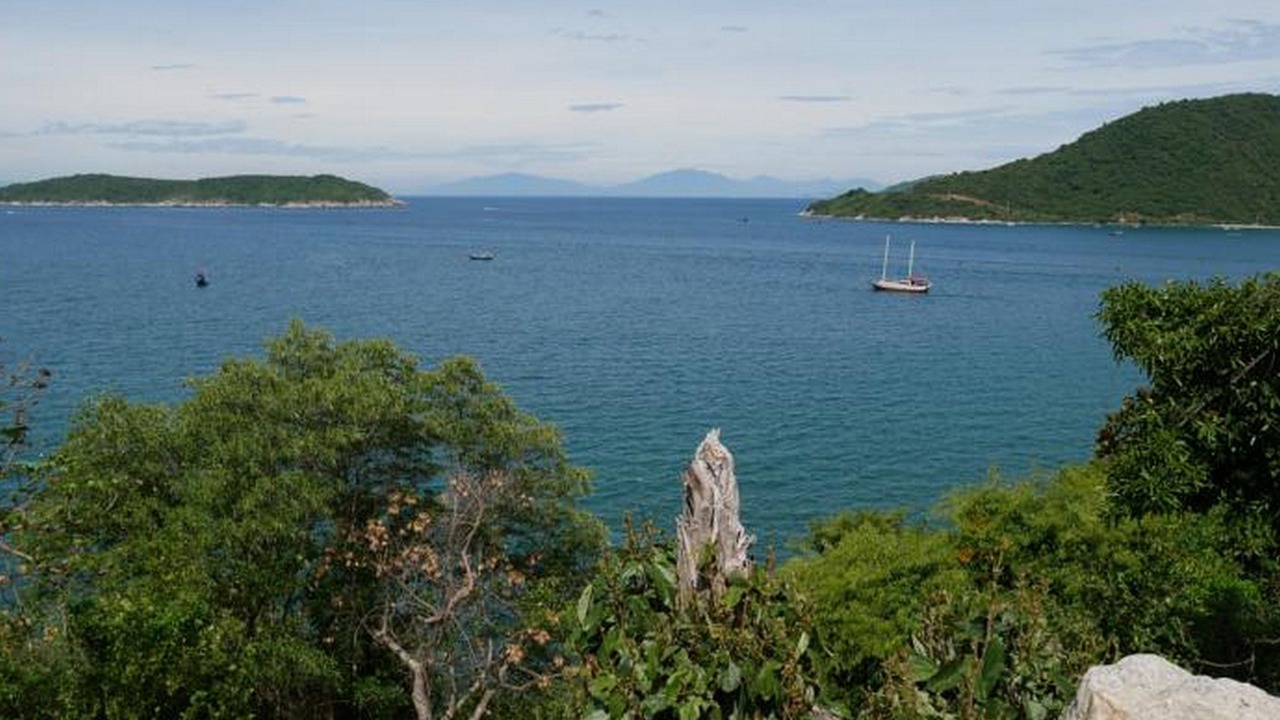 Photo of Others in Cham Island