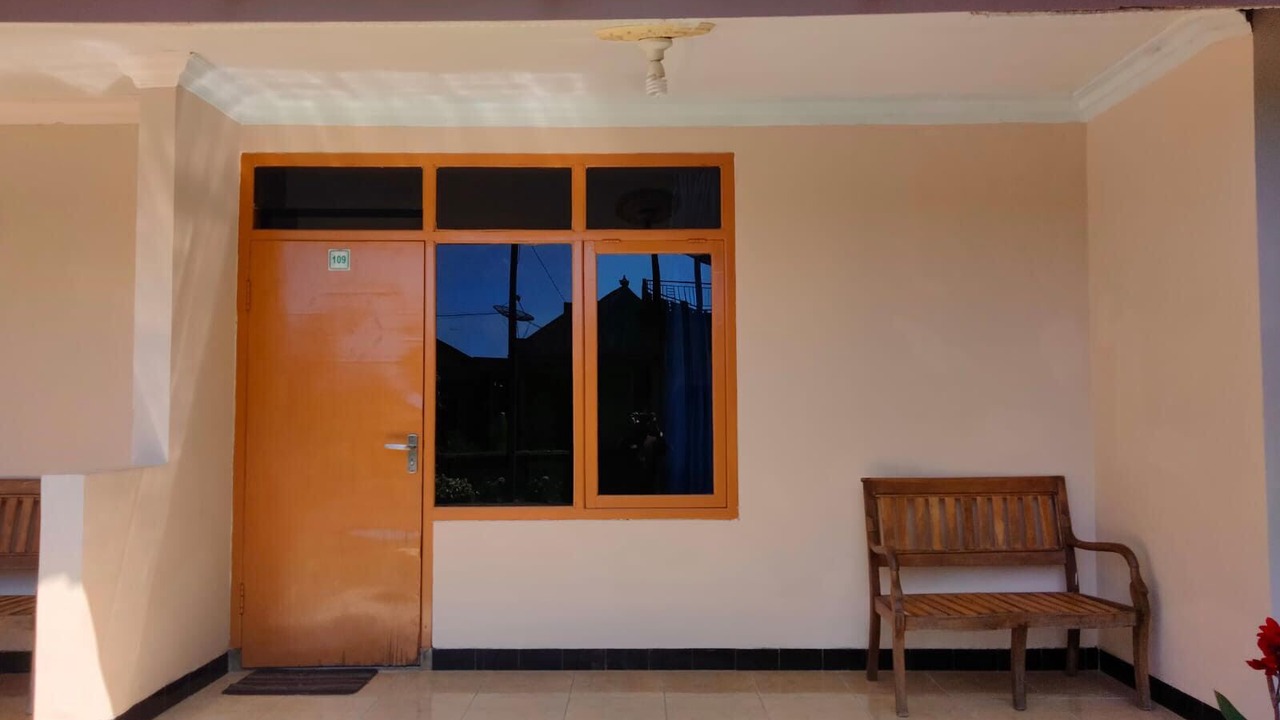 Photo of Patio Balcony in Sukapura