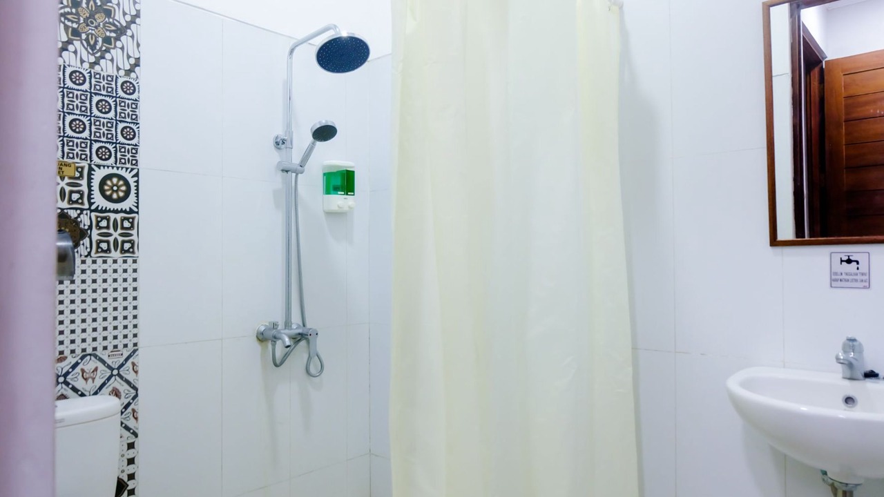 Photo of Bathroom in Prambanan