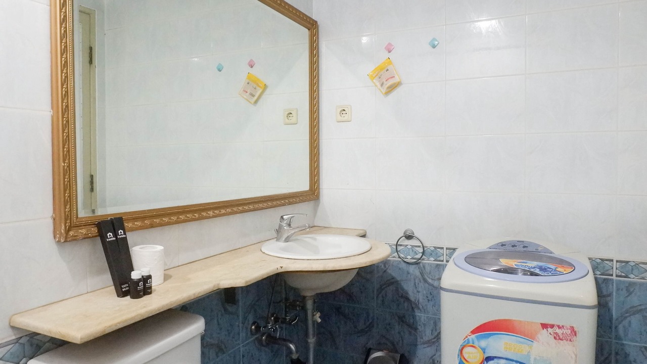Photo of Bathroom in Suko Manunggal