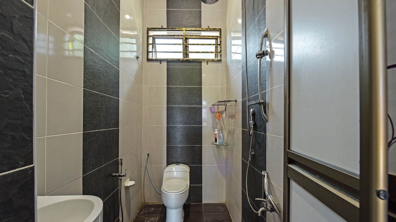 Photo of Bathroom in Kampung Gong Limau