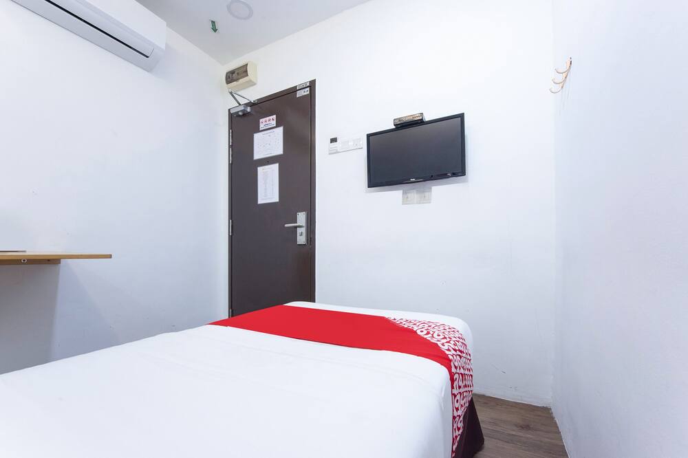Photo of Bedroom in Bukit Indah