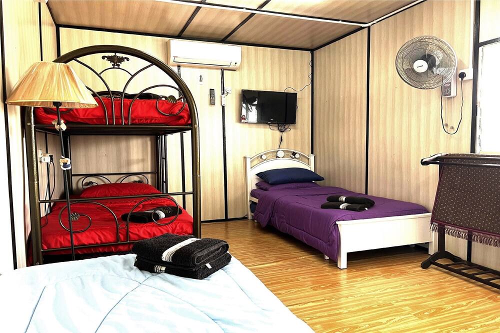 Photo of Bedroom in Penaga