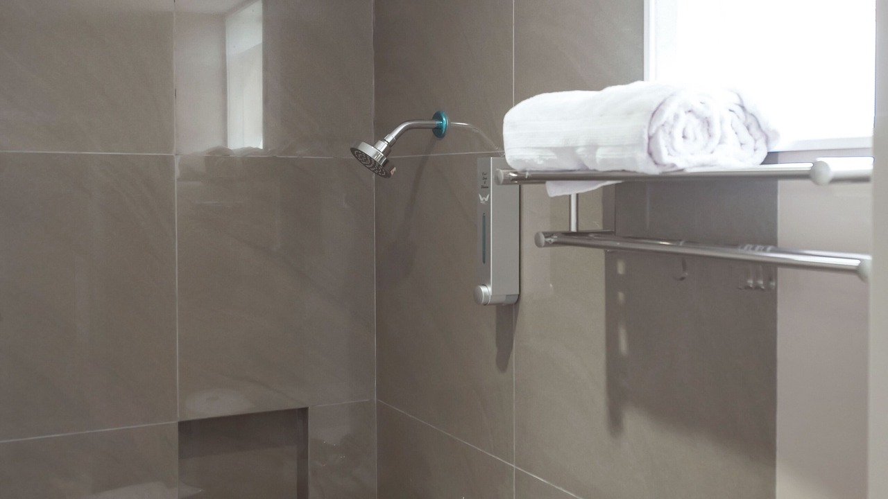 Photo of Bathroom in Dinoyo