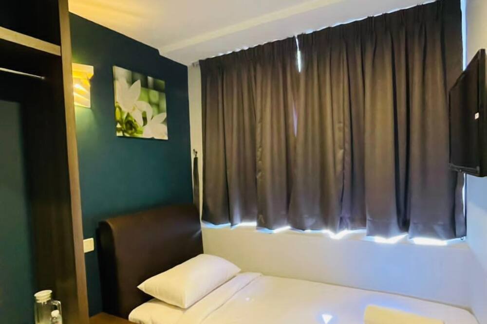 Photo of Bedroom in Pekeliling