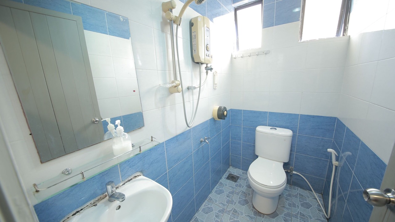 Photo of Bathroom in Sekudai