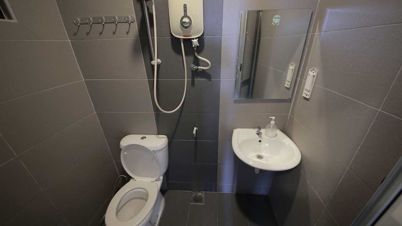 Photo of Bathroom in Sekudai