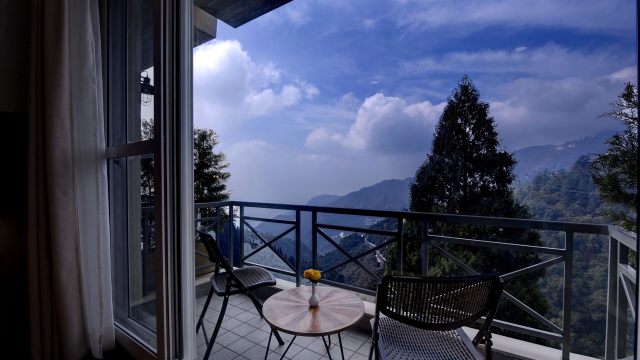 Photo of Patio Balcony in Mussoorie