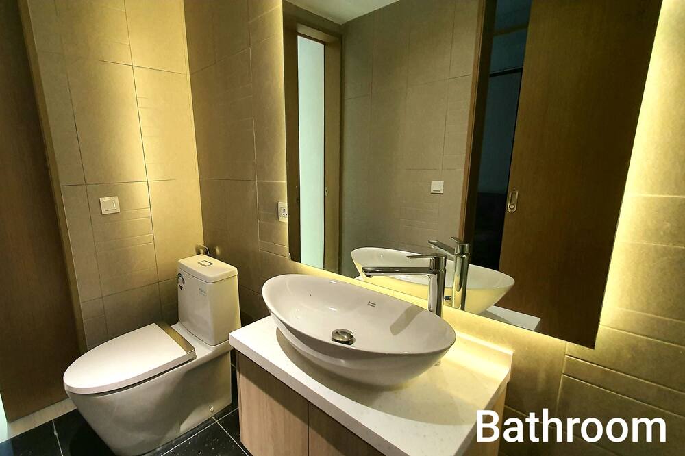 Photo of Bathroom in Chamkar Mon
