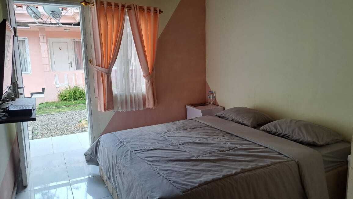 Photo of Bedroom in Sukapura