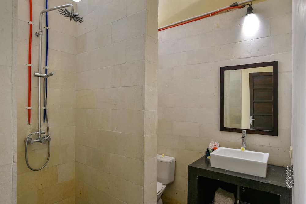 Photo of Bathroom in Temukus